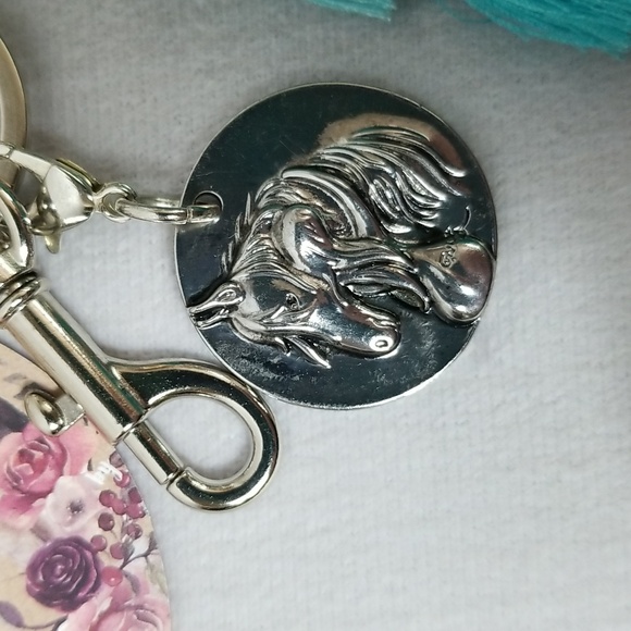 Barn Bougie Boho Key Fob - Picture 4 of 8